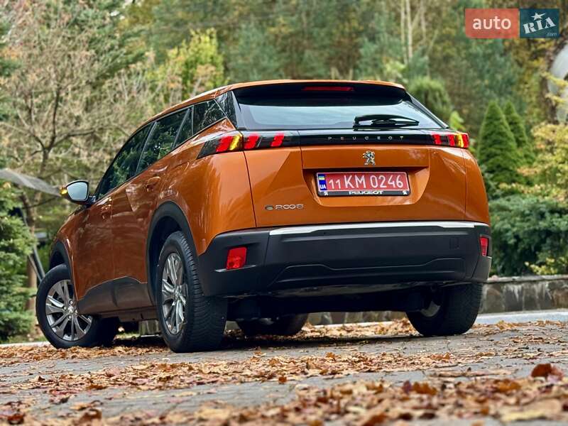 Позашляховик / Кросовер Peugeot e-2008 2021 в Дрогобичі