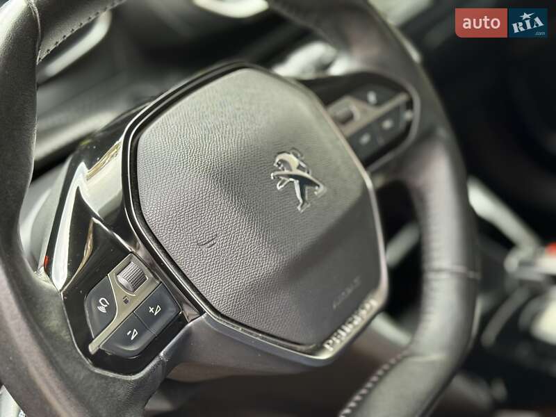 Позашляховик / Кросовер Peugeot e-2008 2021 в Дрогобичі