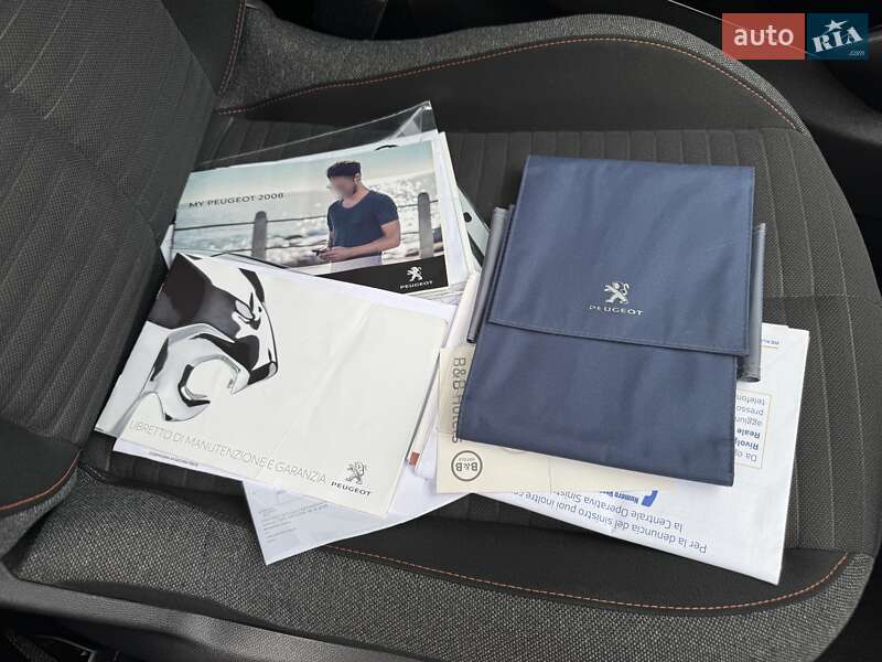 Позашляховик / Кросовер Peugeot e-2008 2021 в Дрогобичі