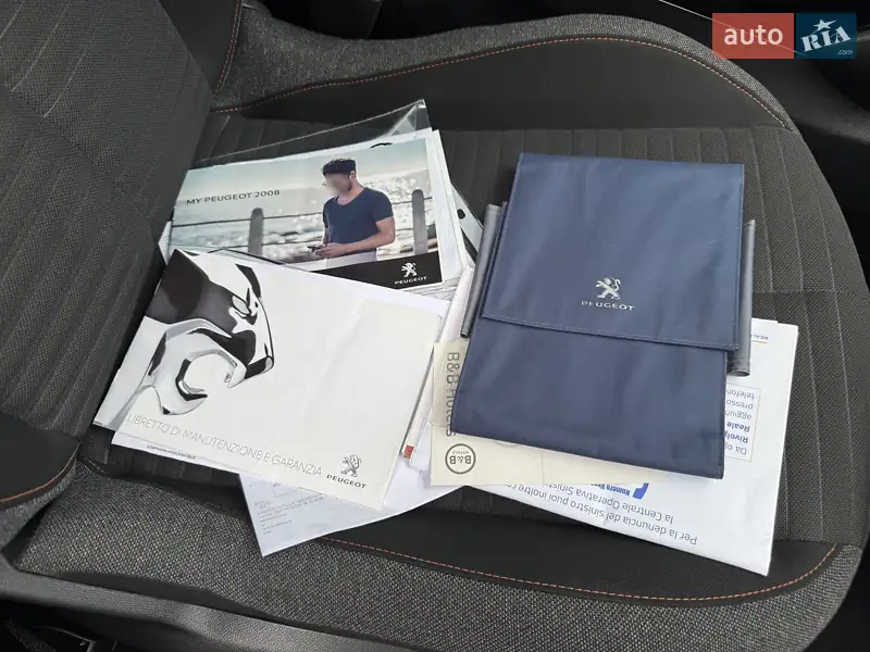 Позашляховик / Кросовер Peugeot e-2008 2021 в Дрогобичі документ