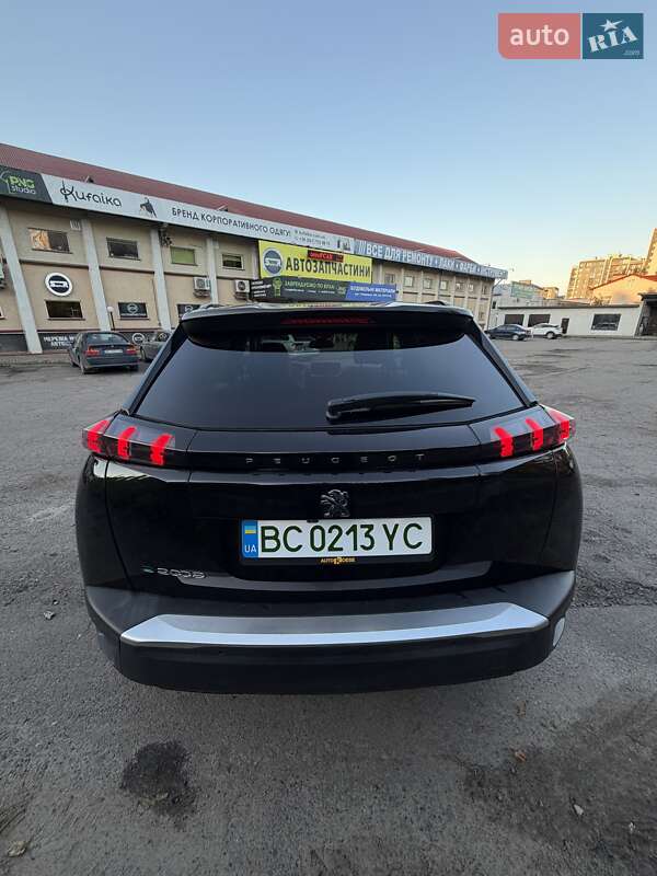 Внедорожник / Кроссовер Peugeot e-2008 2020 в Львове