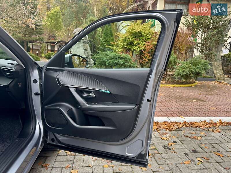 Внедорожник / Кроссовер Peugeot e-2008 2021 в Дрогобыче фото 62 Внедорожник / Кроссовер Peugeot e-2008 2021 в Дрогобыче