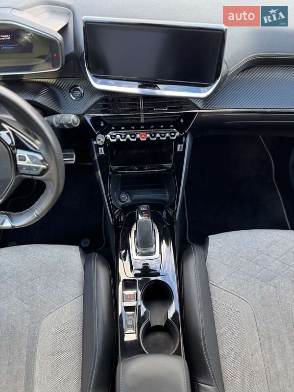 Внедорожник / Кроссовер Peugeot e-2008 2020 в Хмельницком фото 49 Внедорожник / Кроссовер Peugeot e-2008 2020 в Хмельницком