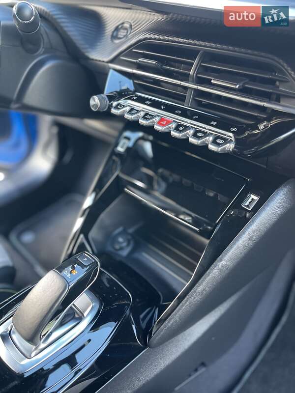 Внедорожник / Кроссовер Peugeot e-2008 2020 в Хмельницком фото 74 Внедорожник / Кроссовер Peugeot e-2008 2020 в Хмельницком