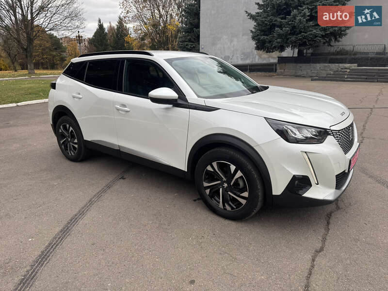 Позашляховик / Кросовер Peugeot e-2008 2020 в Рівному