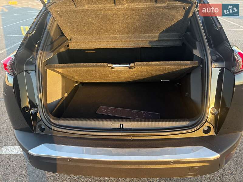 Позашляховик / Кросовер Peugeot e-2008 2021 в Львові