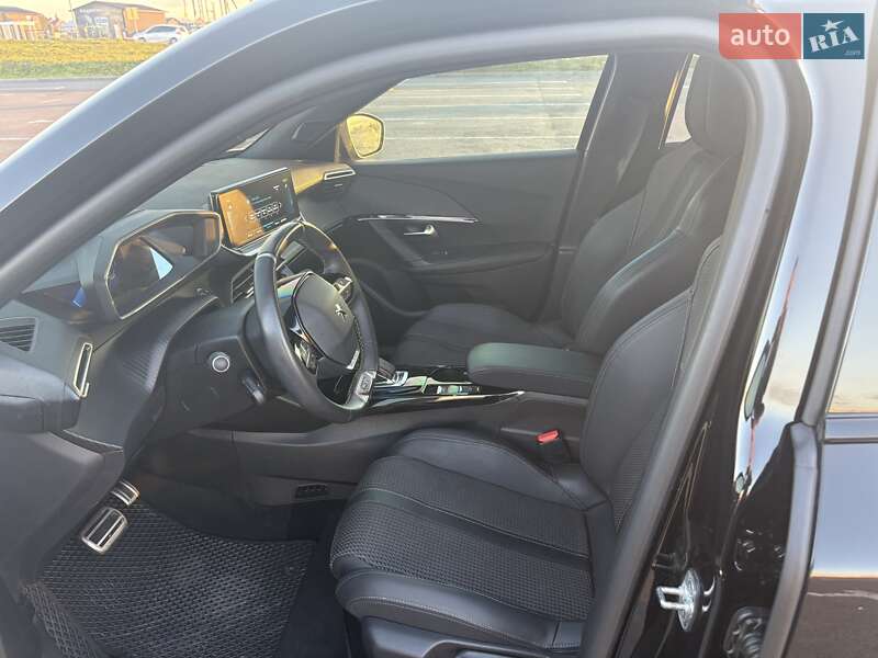 Позашляховик / Кросовер Peugeot e-2008 2021 в Львові