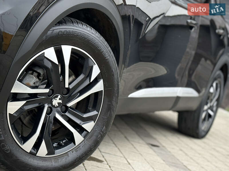 Внедорожник / Кроссовер Peugeot e-2008 2021 в Дрогобыче