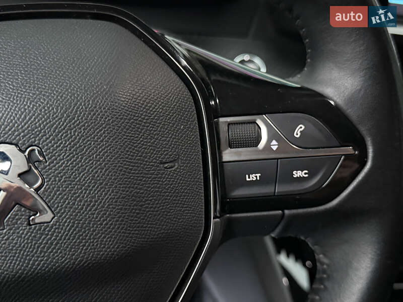 Внедорожник / Кроссовер Peugeot e-2008 2021 в Дрогобыче