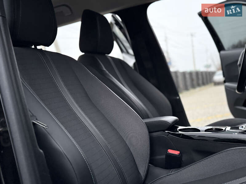 Внедорожник / Кроссовер Peugeot e-2008 2021 в Дрогобыче