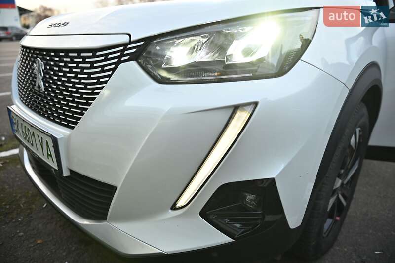 Внедорожник / Кроссовер Peugeot e-2008 2021 в Ровно