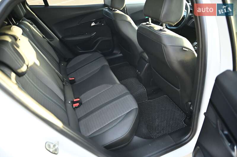 Внедорожник / Кроссовер Peugeot e-2008 2021 в Ровно