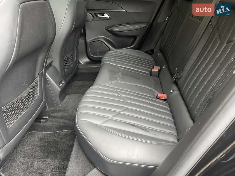 Внедорожник / Кроссовер Peugeot e-2008 2021 в Тернополе