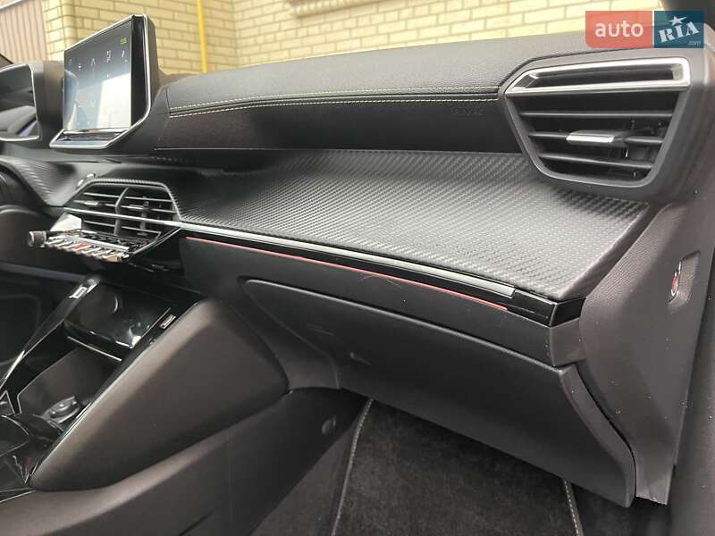 Внедорожник / Кроссовер Peugeot e-2008 2021 в Тернополе