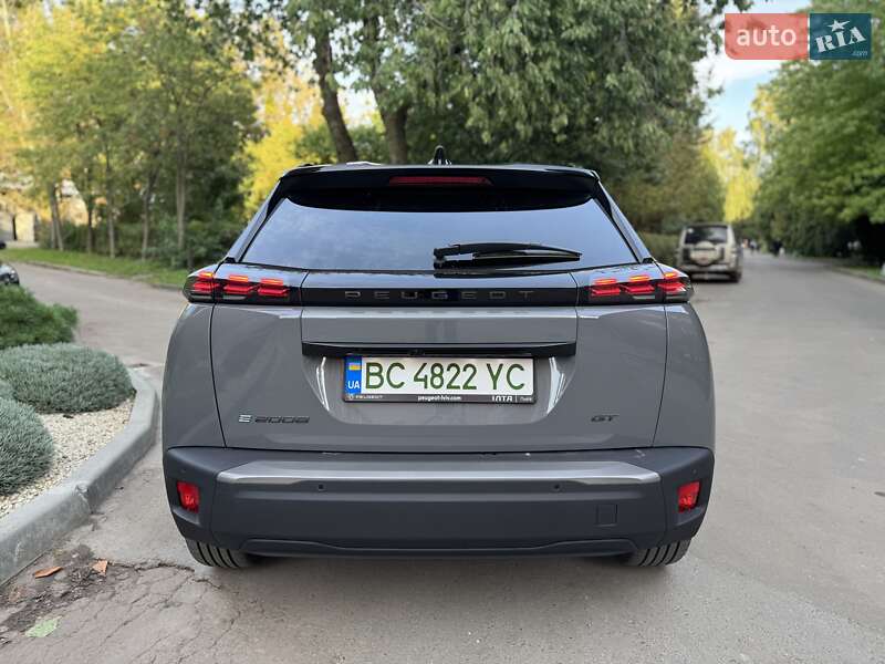 Внедорожник / Кроссовер Peugeot e-2008 2024 в Львове