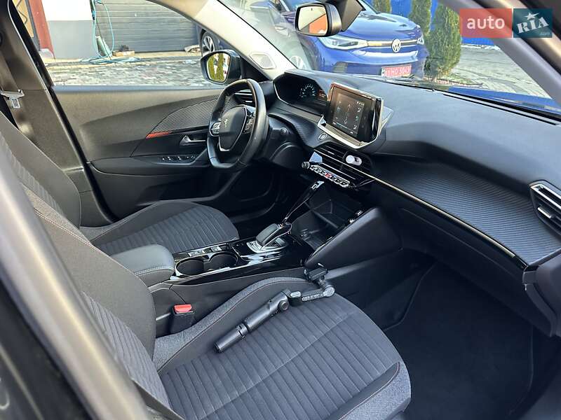 Внедорожник / Кроссовер Peugeot e-2008 2020 в Луцке