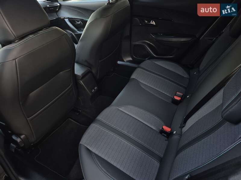 Внедорожник / Кроссовер Peugeot e-2008 2020 в Львове фото 27 Внедорожник / Кроссовер Peugeot e-2008 2020 в Львове