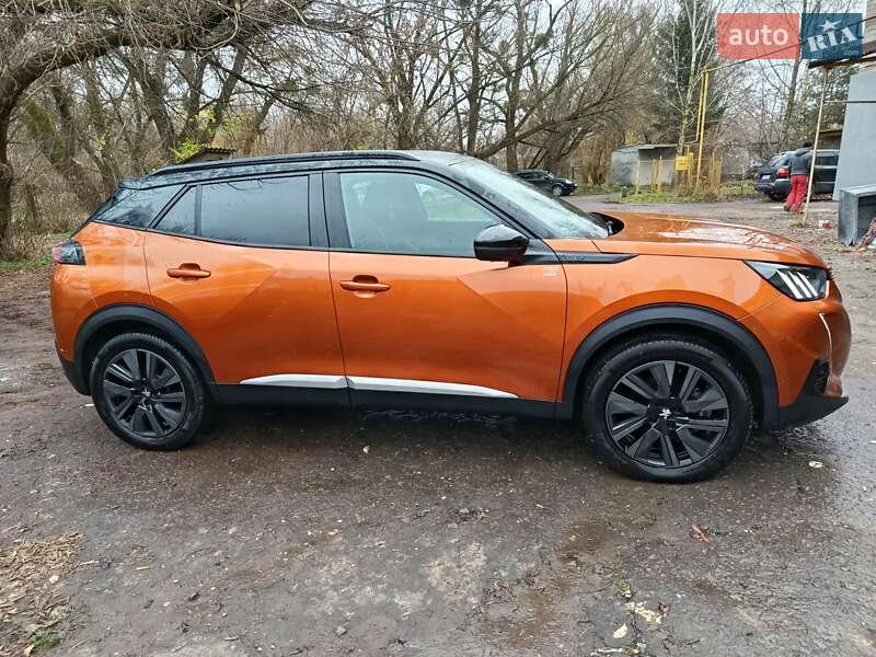 Внедорожник / Кроссовер Peugeot e-2008 2020 в Дубно