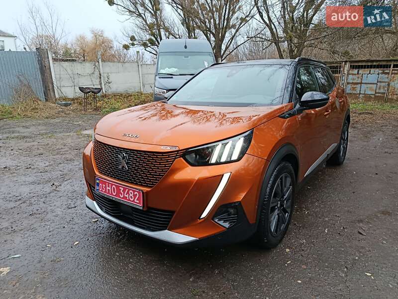 Внедорожник / Кроссовер Peugeot e-2008 2020 в Дубно