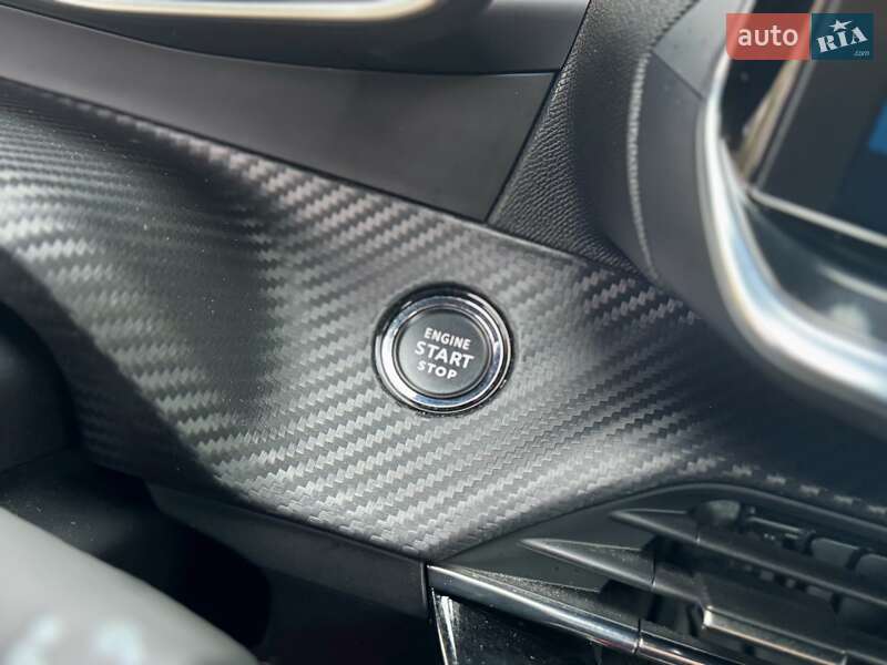 Внедорожник / Кроссовер Peugeot e-2008 2020 в Дрогобыче