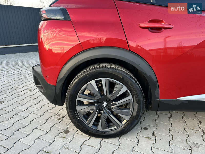 Внедорожник / Кроссовер Peugeot e-2008 2021 в Волочиске