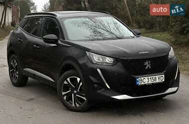 Внедорожник / Кроссовер Peugeot e-2008 2020 в Львове