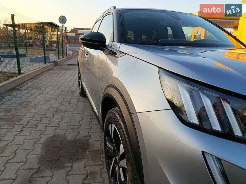 Внедорожник / Кроссовер Peugeot e-2008 2020 в Дубно