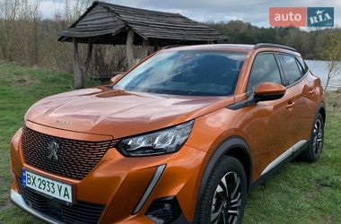 Внедорожник / Кроссовер Peugeot e-2008 2021 в Городке
