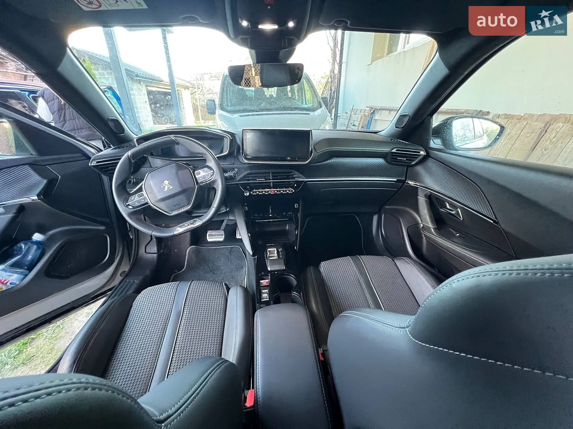 2023 Peugeot 2008 - мініатюра 21