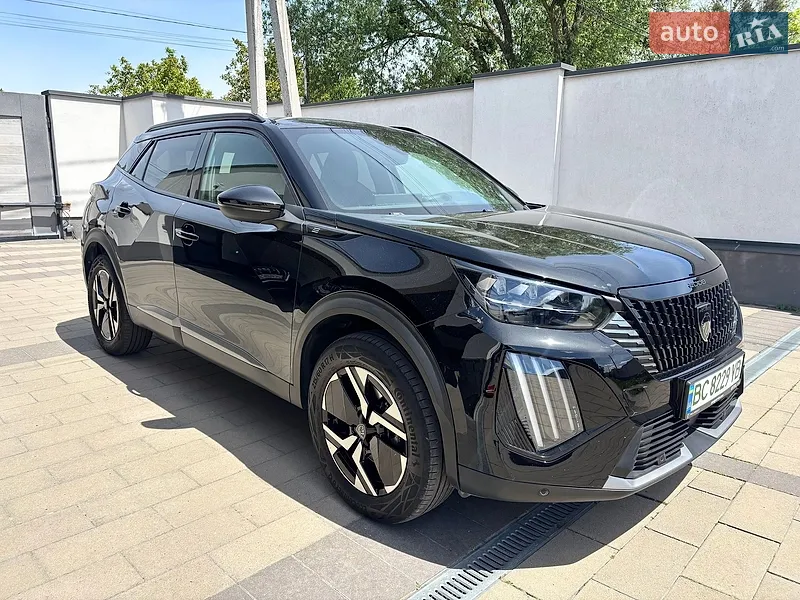 Peugeot e-2008