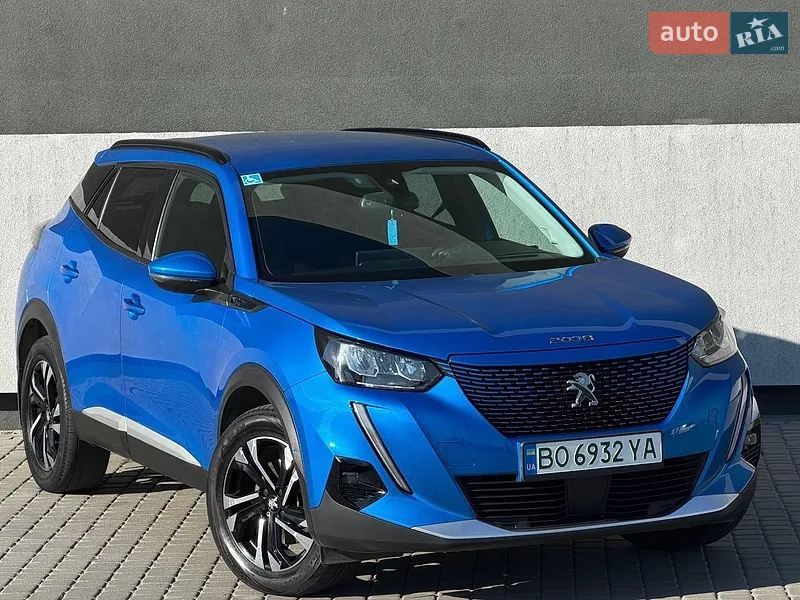 Peugeot e-2008