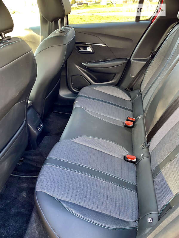 Хетчбек Peugeot e-208 2020 в Коломиї