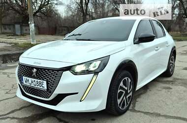 Хетчбек Peugeot e-208 2023 в Жовтих Водах