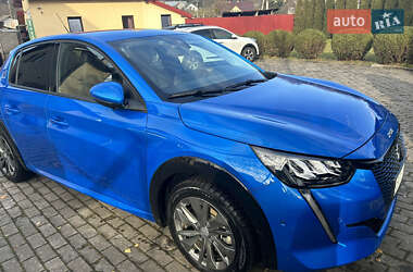 Хэтчбек Peugeot e-208 2021 в 