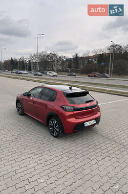 Хэтчбек Peugeot e-208 2022 в 