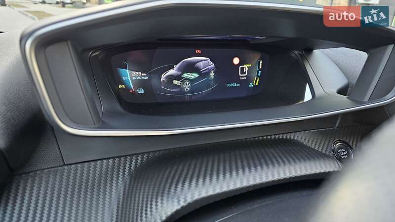 Хэтчбек Peugeot e-208 2021 в Ивано-Франковске
