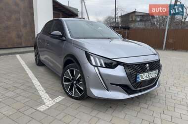 Хэтчбек Peugeot e-208 2022 в Львове