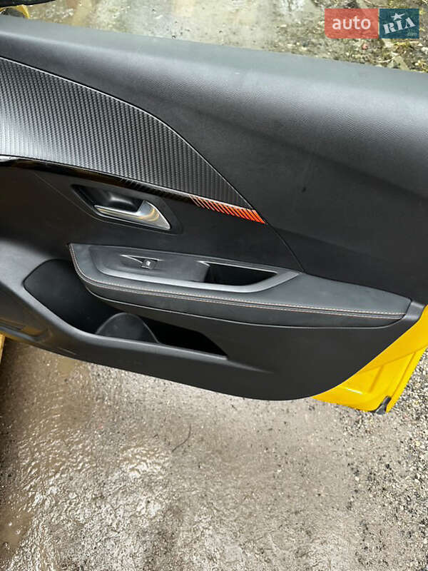 Хетчбек Peugeot e-208 2021 в Тернополі