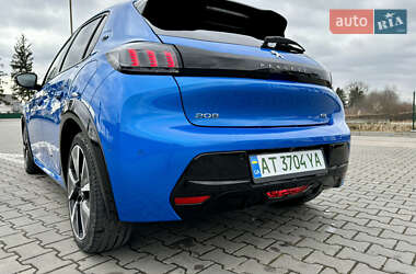 Хэтчбек Peugeot e-208 2021 в 