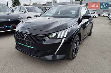 Хэтчбек Peugeot e-208 2020 в 