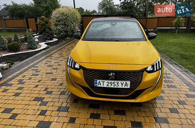 Хэтчбек Peugeot e-208 2021 в 