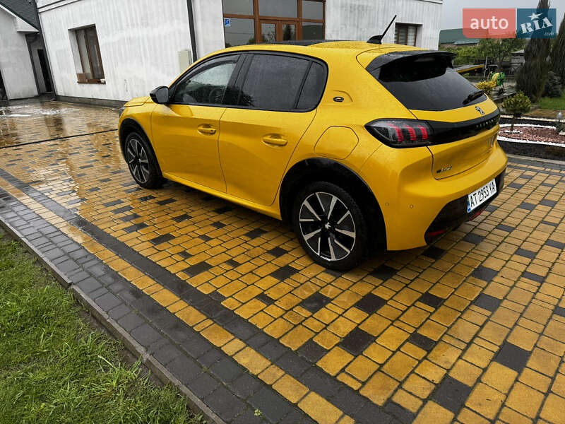 Хетчбек Peugeot e-208 2021 в Коломиї