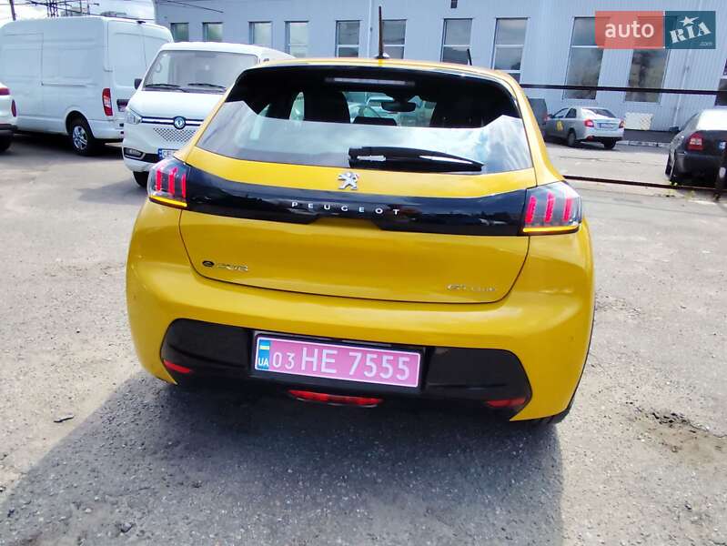 Хетчбек Peugeot e-208 2019 в Києві