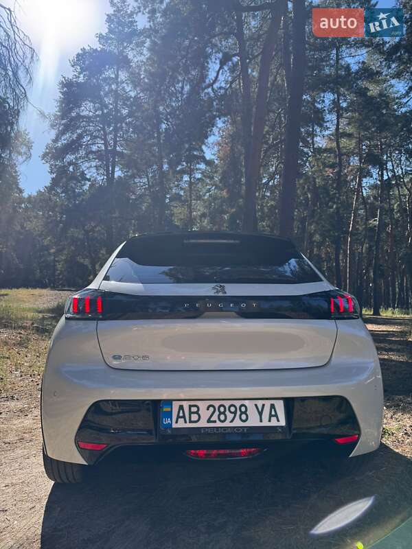 Хэтчбек Peugeot e-208 2020 в Ахтырке