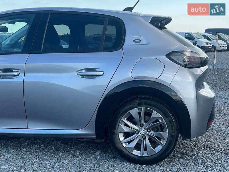 Хетчбек Peugeot e-208 2019 в Львові