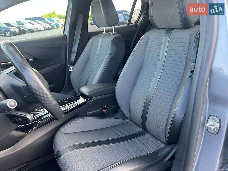 Хетчбек Peugeot e-208 2019 в Львові