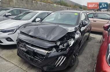 Хэтчбек Peugeot e-208 2024 в Ровно