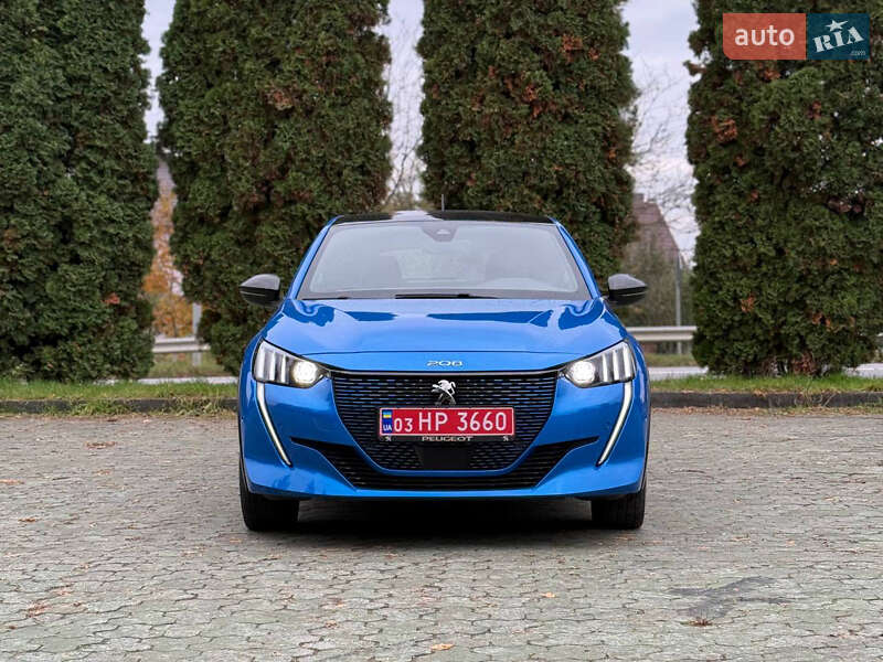 Хэтчбек Peugeot e-208 2023 в Ровно