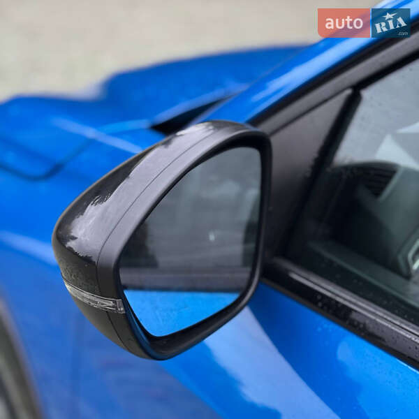 Хэтчбек Peugeot e-208 2023 в Ровно