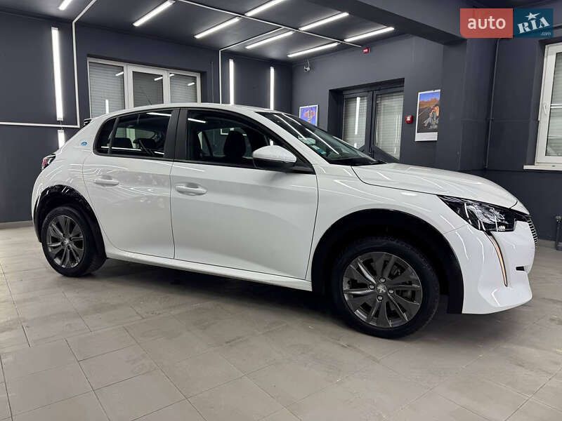Хэтчбек Peugeot e-208 2021 в Коломые
